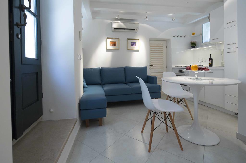 Apartment Templar *